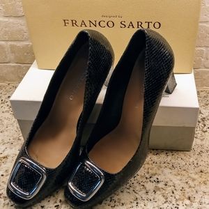 Women's Shoes Size 10